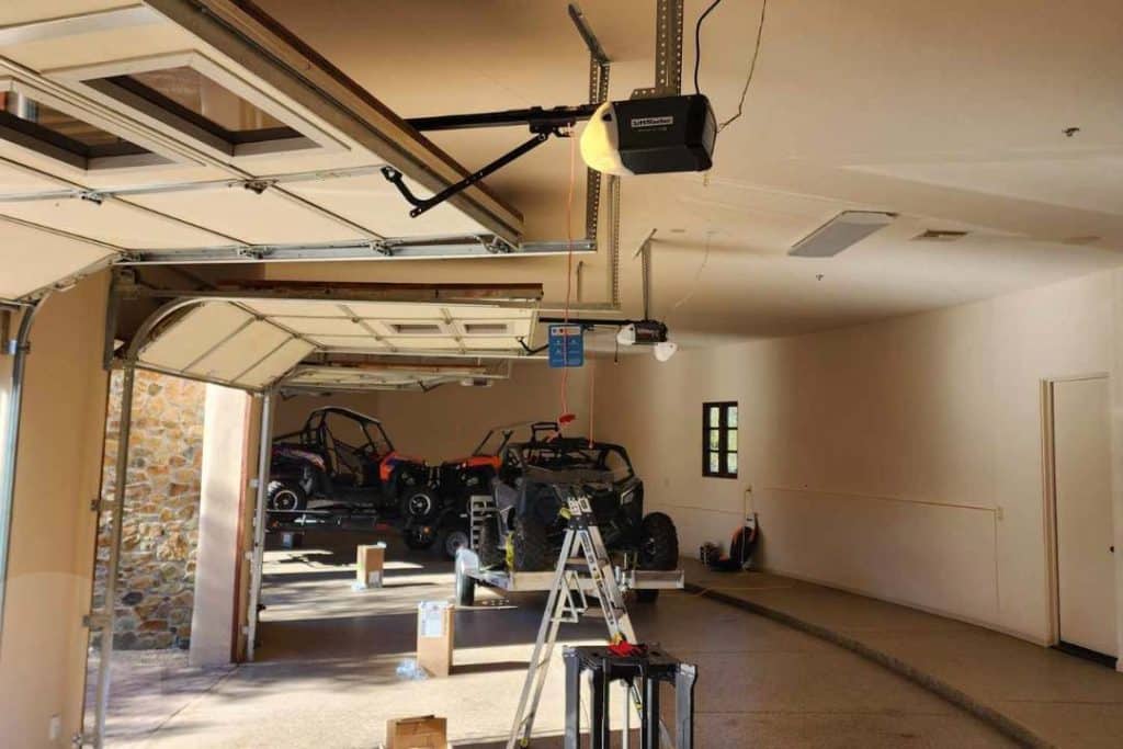 Expert Garage Door Opener Installation & Replacement in Minnesota